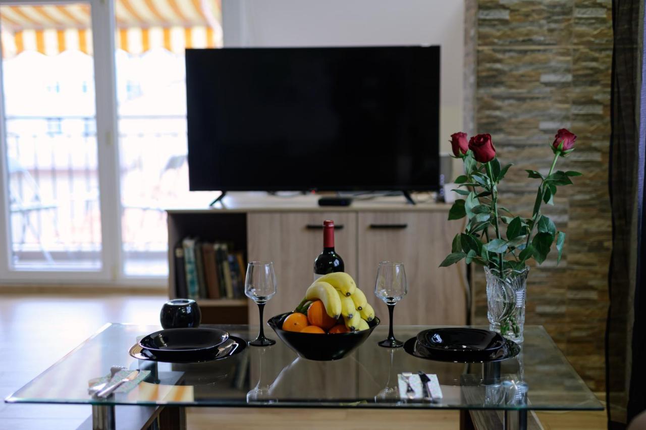 Cozy & Delightful Apart & Aubg & Free Garage Parking Благоэвгард Экстерьер фото